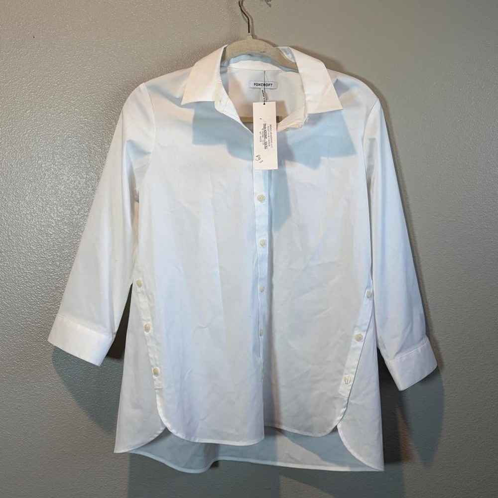 Foxcroft white button-up shirt in size S